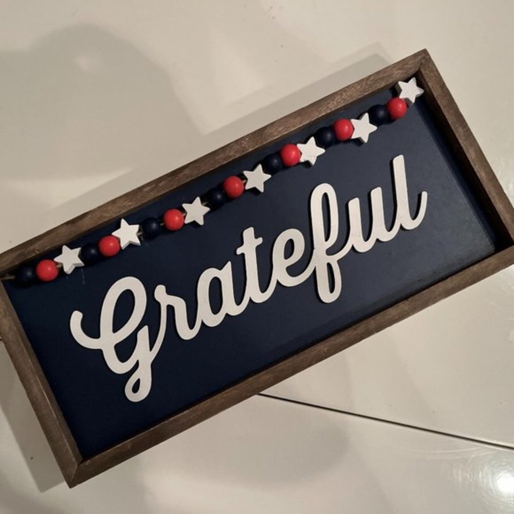 Grateful Home Decor (new) (rustic look)